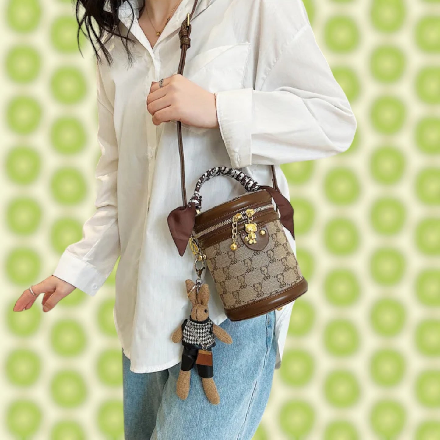 Chic Monogram Print Bucket Bag – Compact & Trendy Crossbody for Summer 2024 Fashion-the lalezar