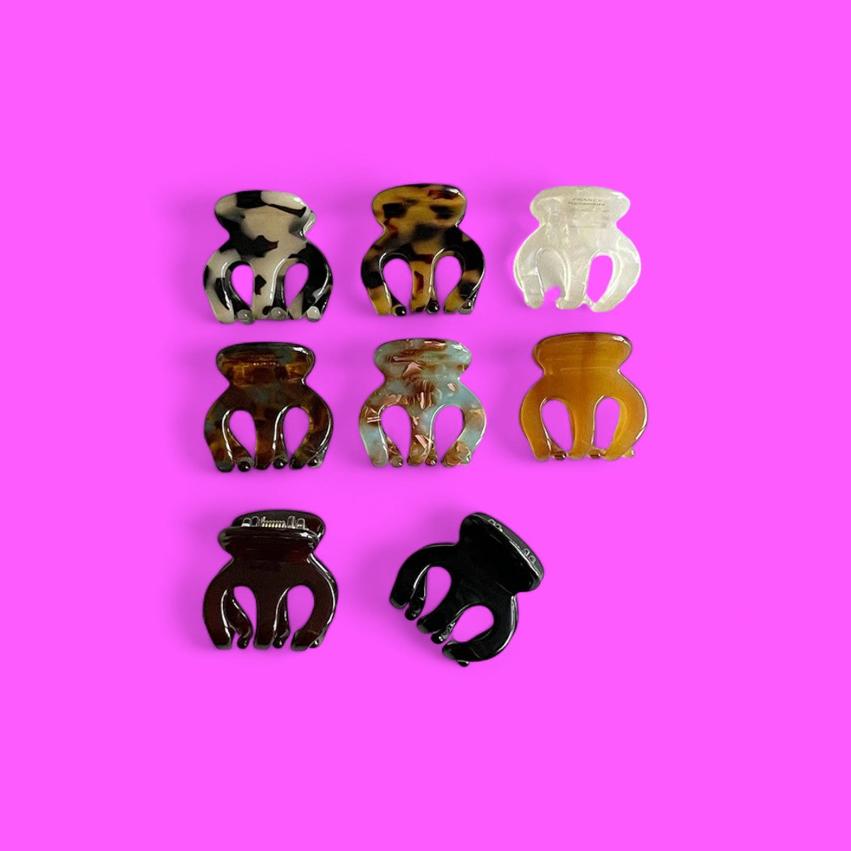 Timeless Tresses Vintage Claw Clips - 2 Pieces in a Pack-the lalezar