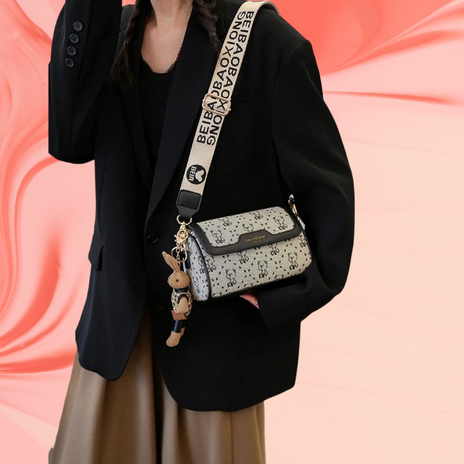 Sleek Bear Embroidered Crossbody Bag – Casual Elegance with Versatile Styling for 2024-the lalezar