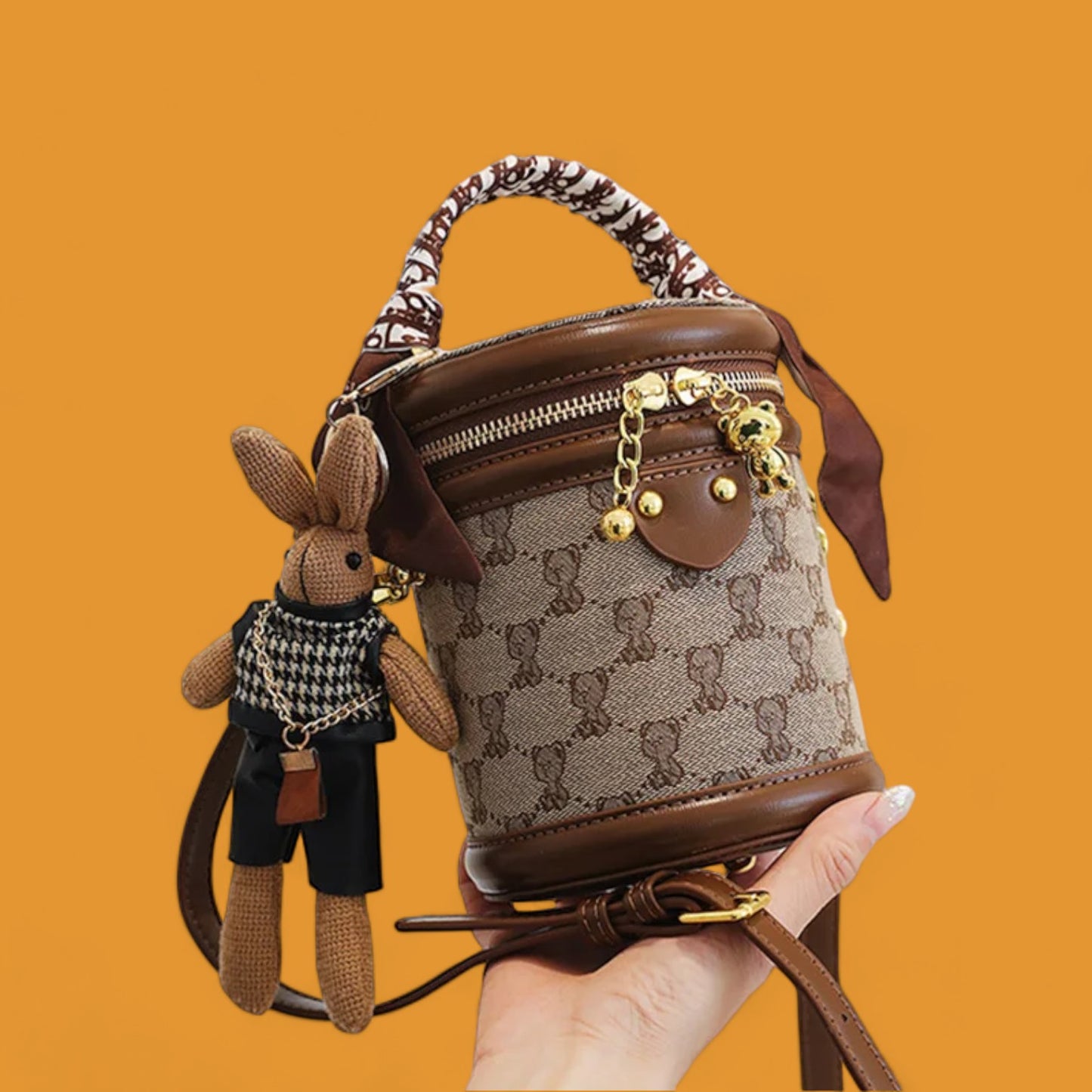 Chic Monogram Print Bucket Bag – Compact & Trendy Crossbody for Summer 2024 Fashion-the lalezar