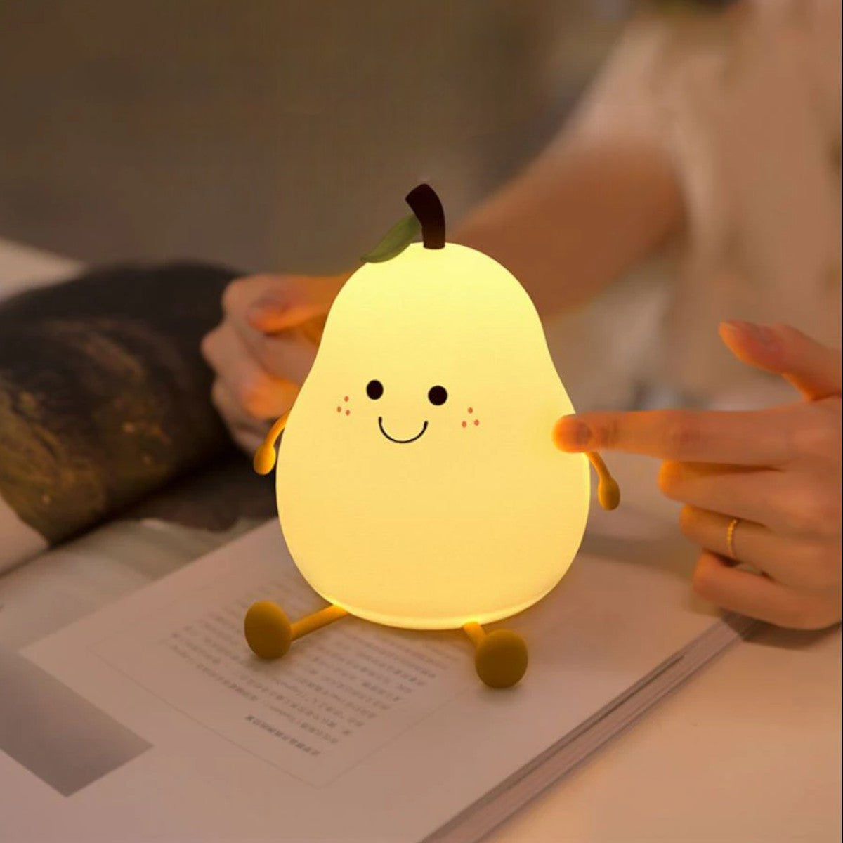 PerryGlow BrightPear - The Radiant Color-Changing Pear Night Light-the lalezar