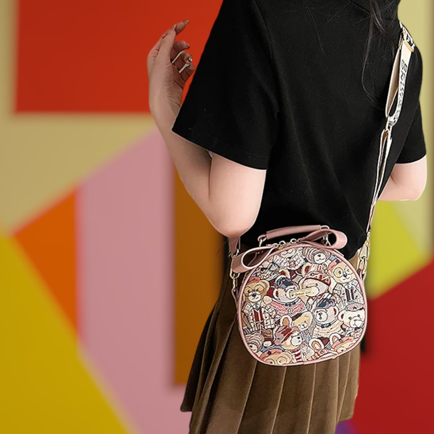 Chic Round Bear Crossbody Bag – 2024 Trendy Compact One-Shoulder Fashion Statement-the lalezar