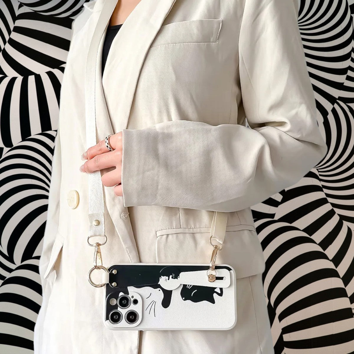 Purr-fect Companion: Chic Cat Grip & Stand Phone Case with Crossbody Strap-the lalezar