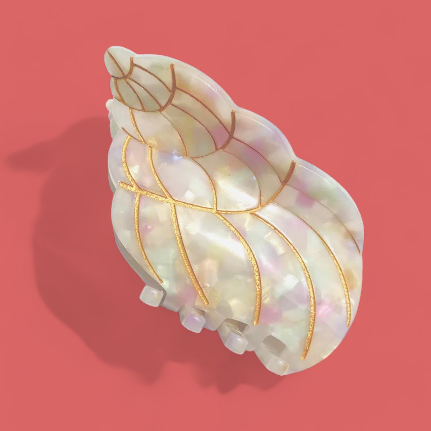 Luminous Shell Gleam Hair Clip-the lalezar